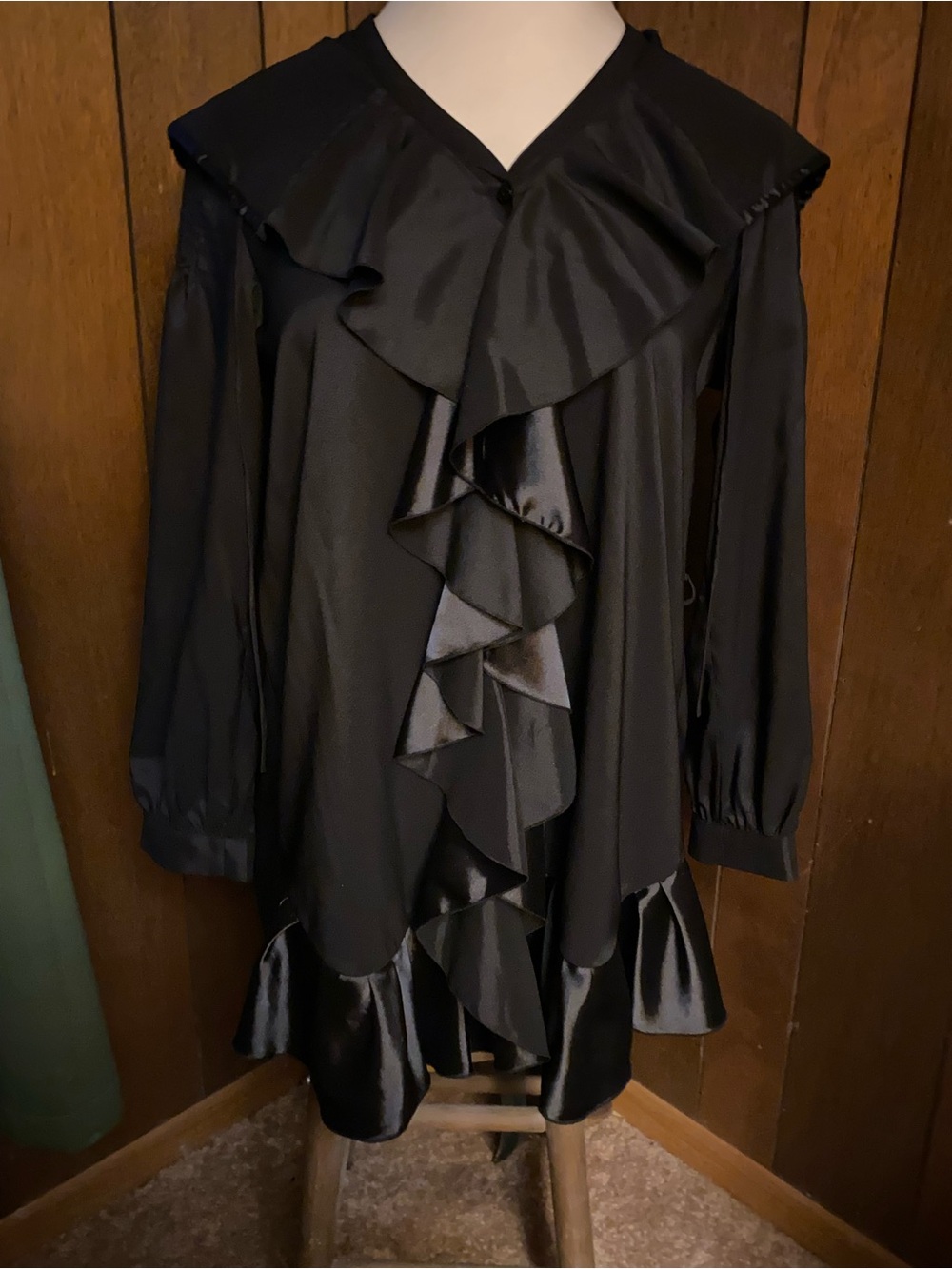 Samuel Dong Black Ruffle-Front Long Sleeve Dress M